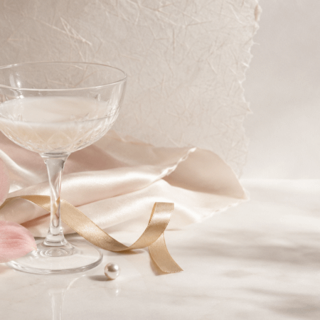 Calice, orchidea rosa e dettagli dorati per le FAQ sul Gokkun